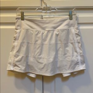 Lululemon white skirt